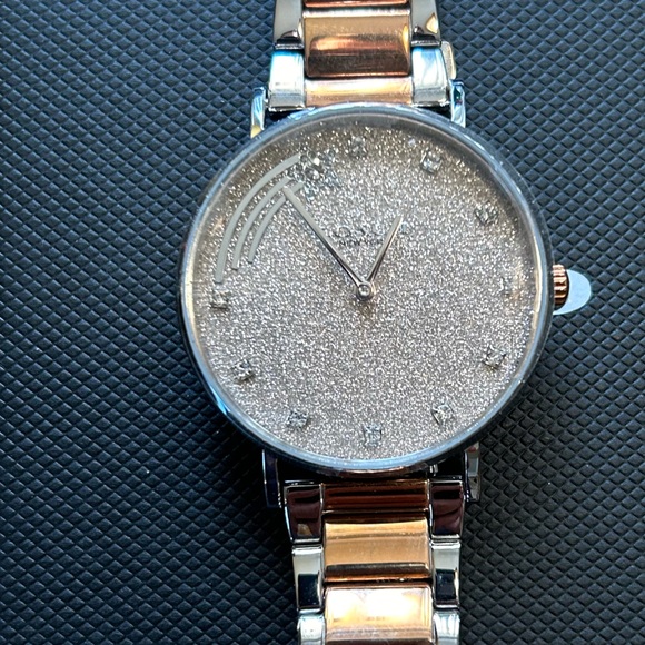 Coach Perry Watch With 36mm Silver Sparkley Face & RoseGold Bracelet - Picture 1 of 6